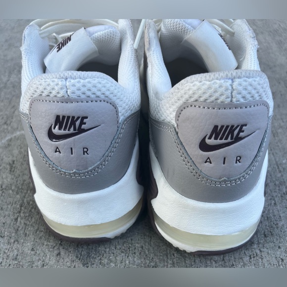 Nike Air Max Women's Sneakers - Picture 5 of 7